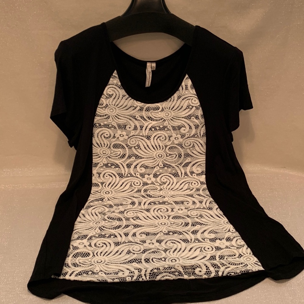 Belah & Codey Black/ Cream Lace over stripes.Size XL